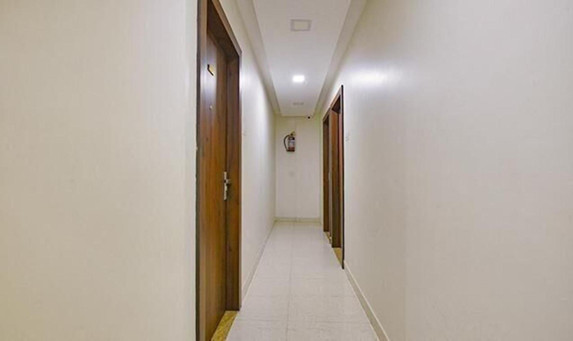 Fabexpress Purple Suites Inn バンガロール エクステリア 写真