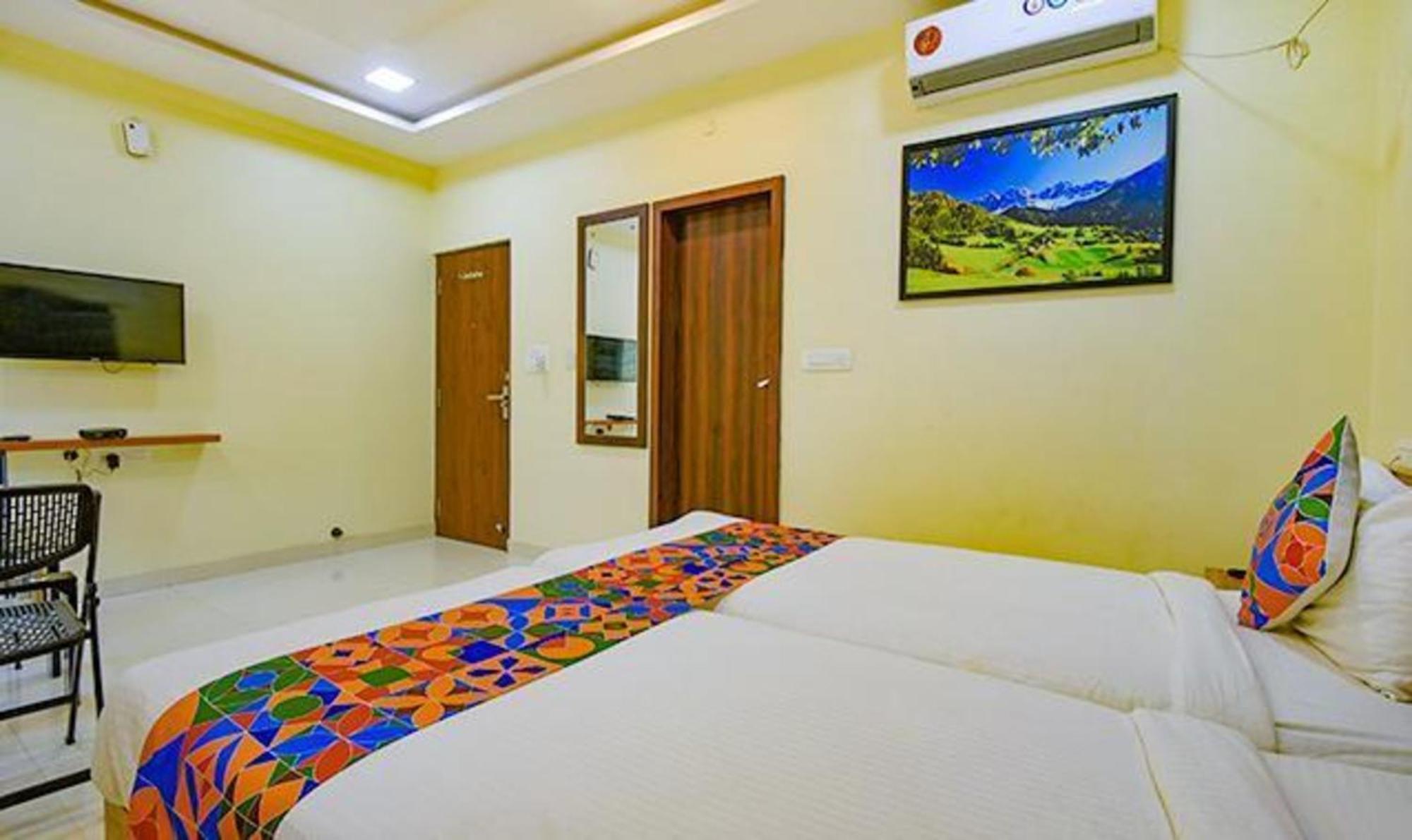 Fabexpress Purple Suites Inn バンガロール エクステリア 写真