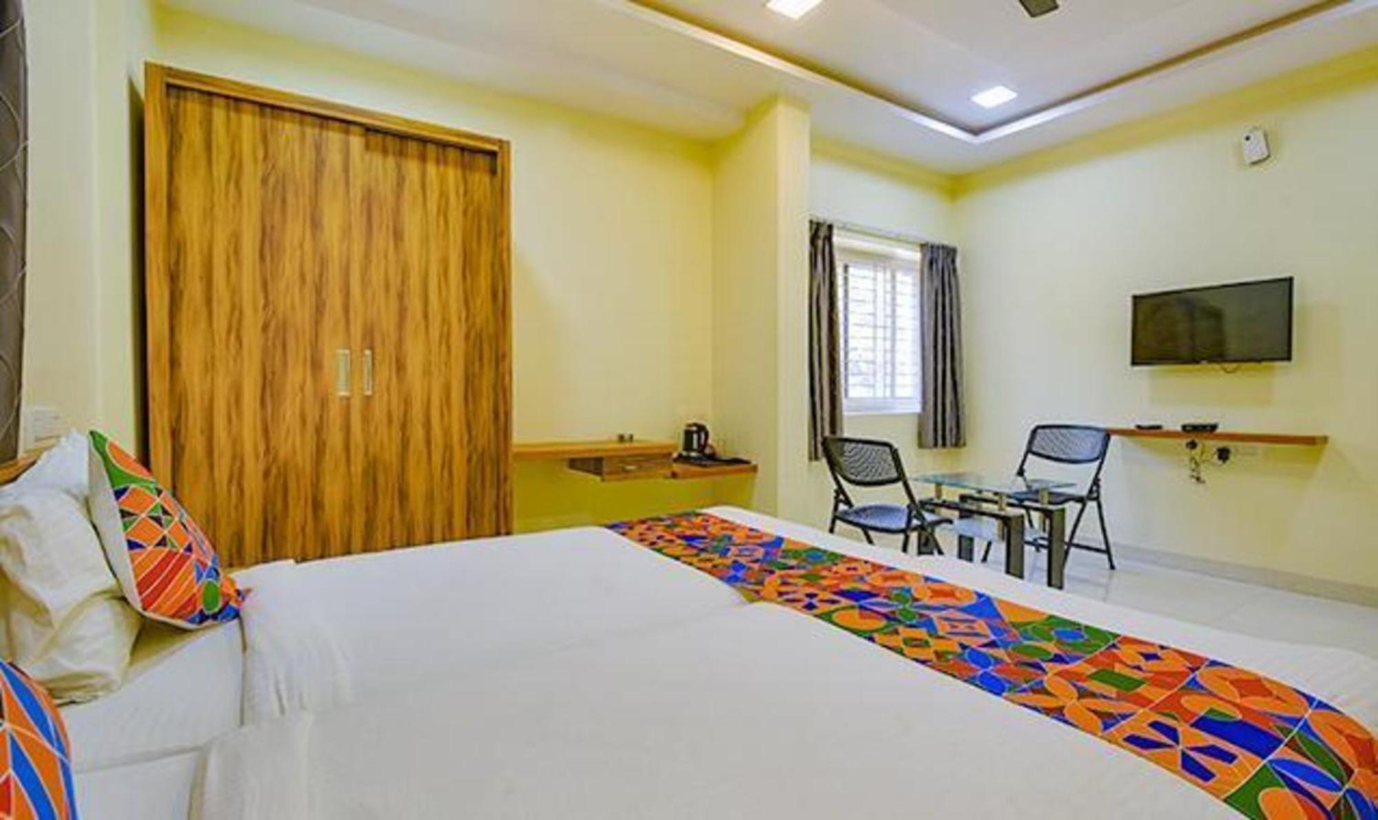 Fabexpress Purple Suites Inn バンガロール エクステリア 写真